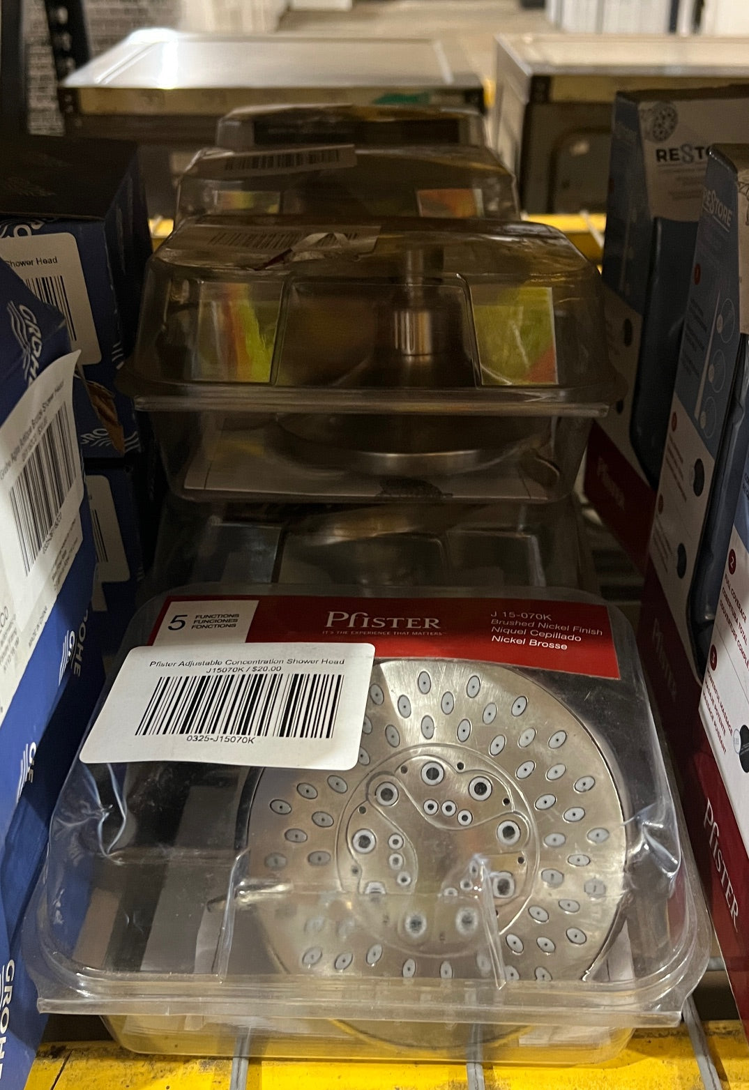 Pfister Adjustable Concentration Shower Head